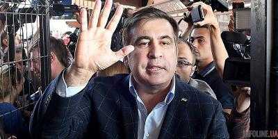 Саакашвили пришел в СБУ, но от допроса отказался