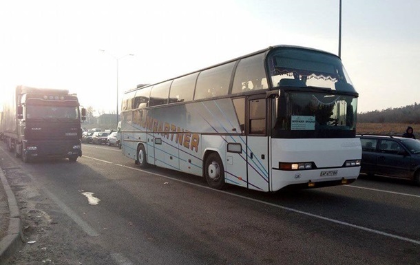 В Украине меняются правила выезда рейсовых автобусов за границу