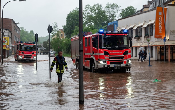 В Германии возникло масштабное наводнение, фиксируемое "раз в 50 лет"