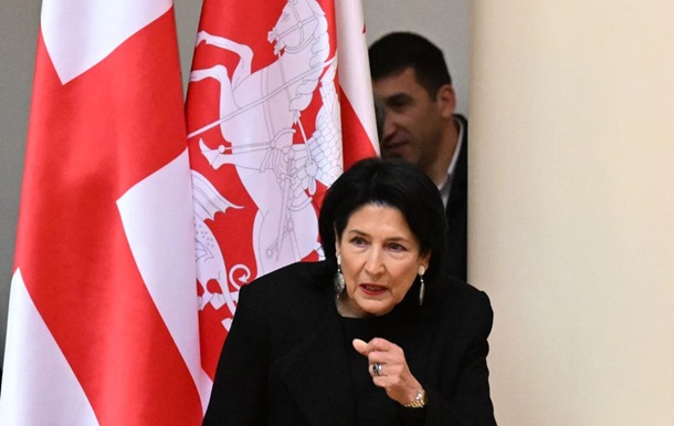 Президент Грузии наложила вето на закон об "иноагентах"
