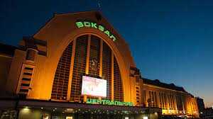 У Києві в районі вокзалу потужний вибух