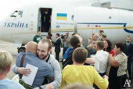 Четырем освобожденным политзаключенным обещают купить жилье