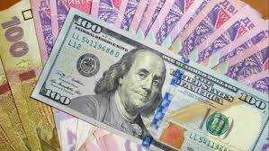 Официальный курс гривны установлен на уровне 24,83 грн/доллар