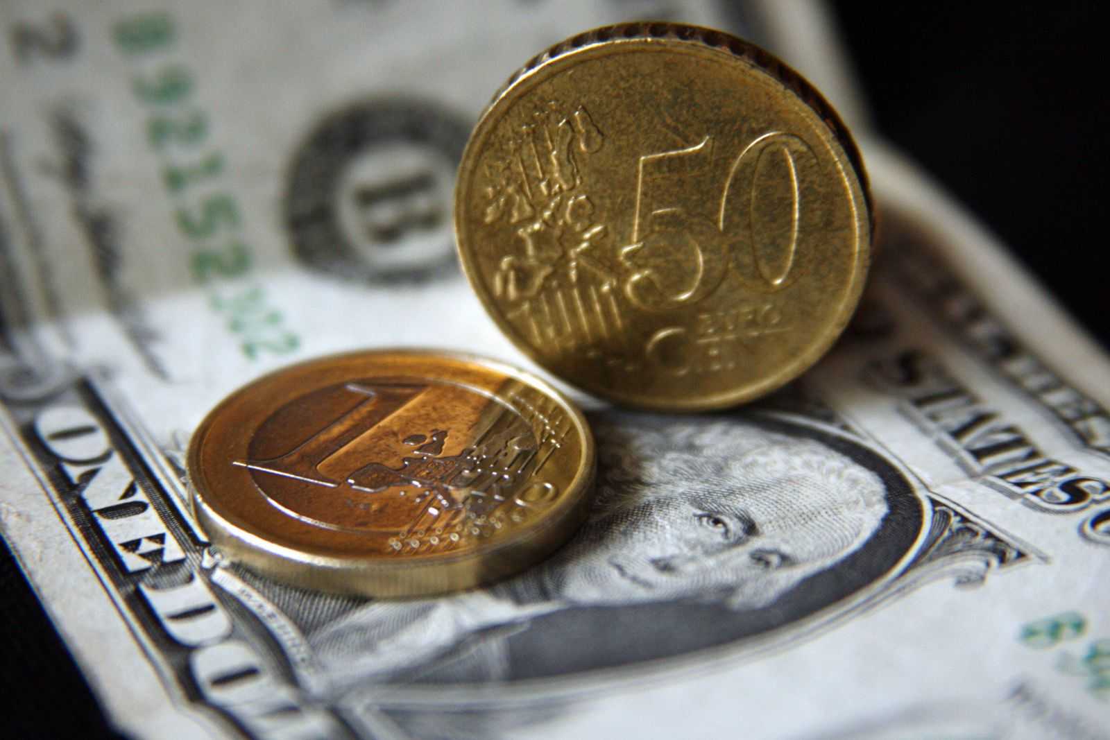 Что будет с курсом валют