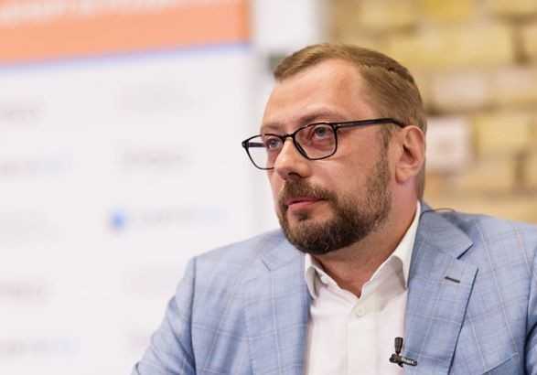 Ситуація на Чернігівщині: вночі від ворожих обстрілів загорілося 10 будинків