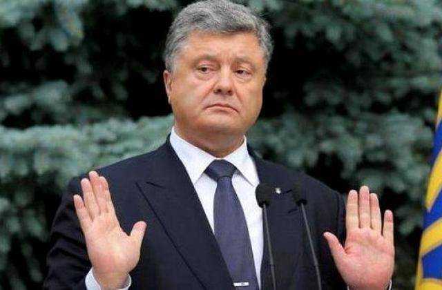 На Закарпатье силовики схватили активистов на встрече с Порошенко