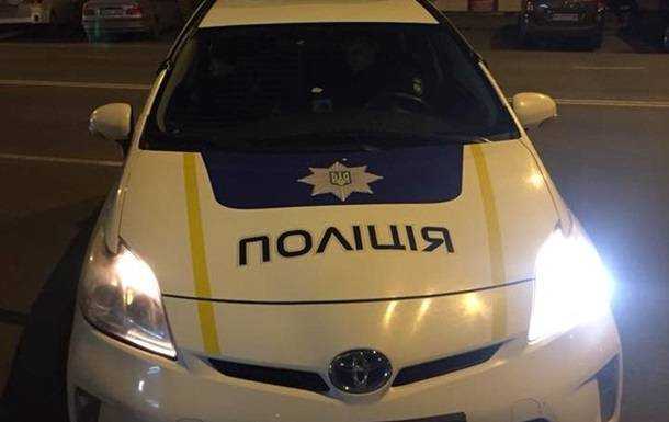 Под Киевом мужчина дважды ударил патрульного по голове
