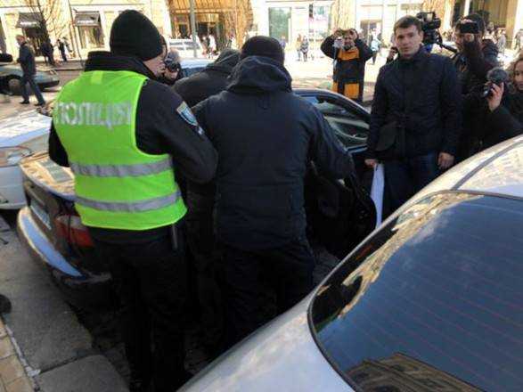 В Днепропетровской области дельцы продали через интернет электроники на 7,3 млн грн без уплаты налогов