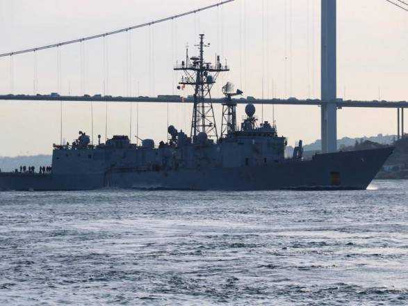 Корабли НАТО вошли в Черное море