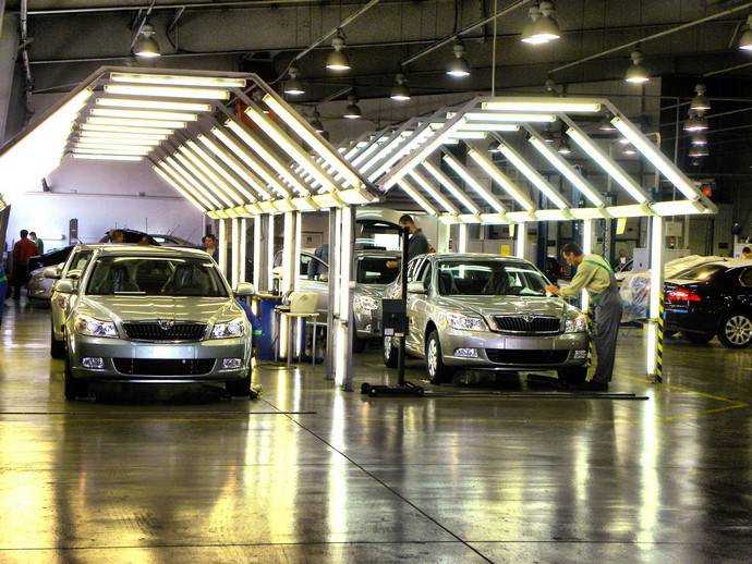 Skoda отказалась от строительства нового завода в Украине