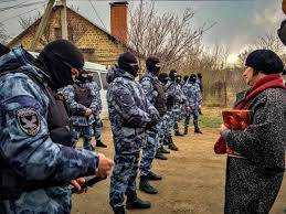 После массовых обысков в Крыму задержаны уже 17 человек