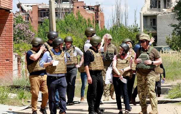 Німецькі депутати відвідали Донбас