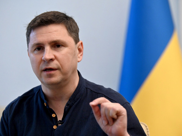 Подоляк о реакции россии на удар по штабу Черноморского флота: "могли бы выступать как стендап-комики"