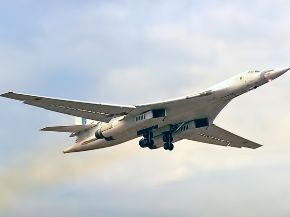 Российские бомбардировщики Ту-160 получили крылатые ракеты Х-БД дальностью более 6500 километров