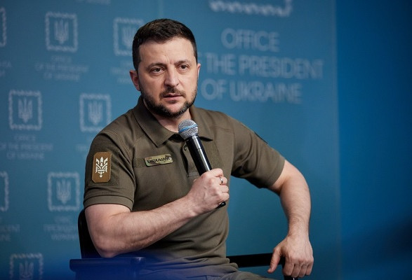 "Мы лишь отсрочим детонацию": Зеленский против даже временного перемирия