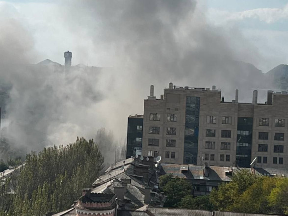 "Хлопок" в Донецке: в соцсетях говорят о как минимум двух пострадавших, пушилин отрицает