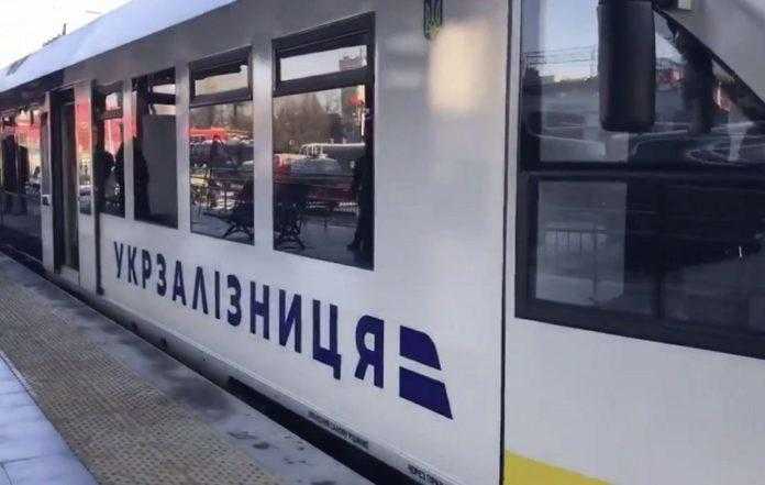 Укрзализныця поднимает цены: сколько надо будет платить за поездки