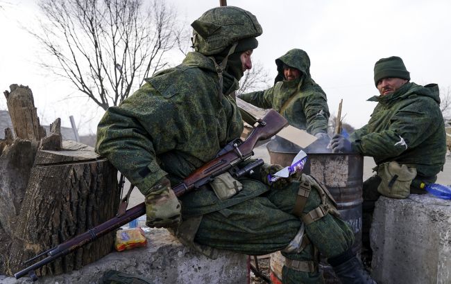 Оккупанты в Мариуполе убили своего командира из-за постоянных пыток и издевательств, - Генштаб
