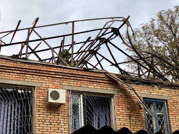 Рашисти ударили по Нікополю двома ракетами "земля-повітря"