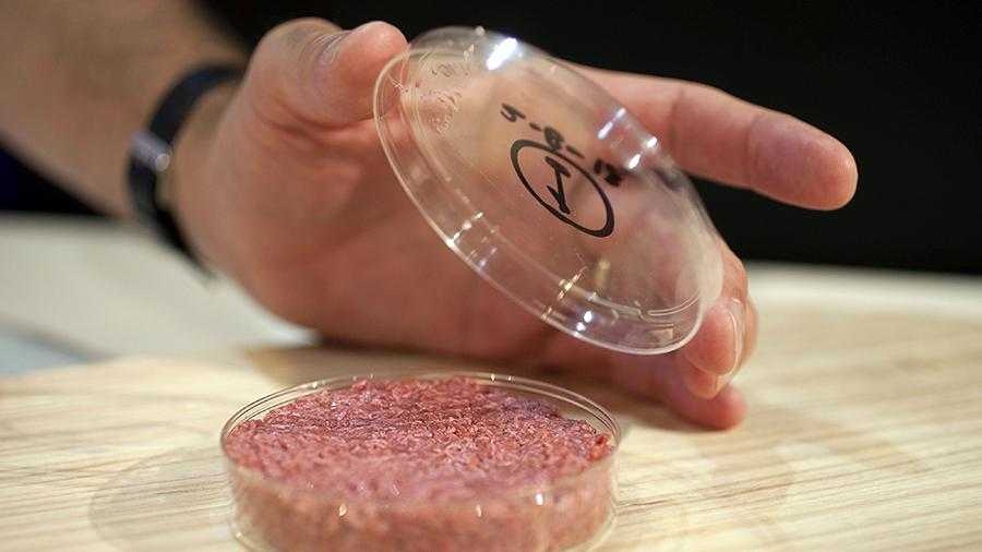 В Сингапуре впервые в мире разрешили продажу искусственной курятины