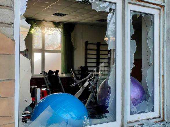 Окупанти вдарили із "Ураганів" по Дніпропетровщині: постраждали шестеро людей, з них - одна дитина