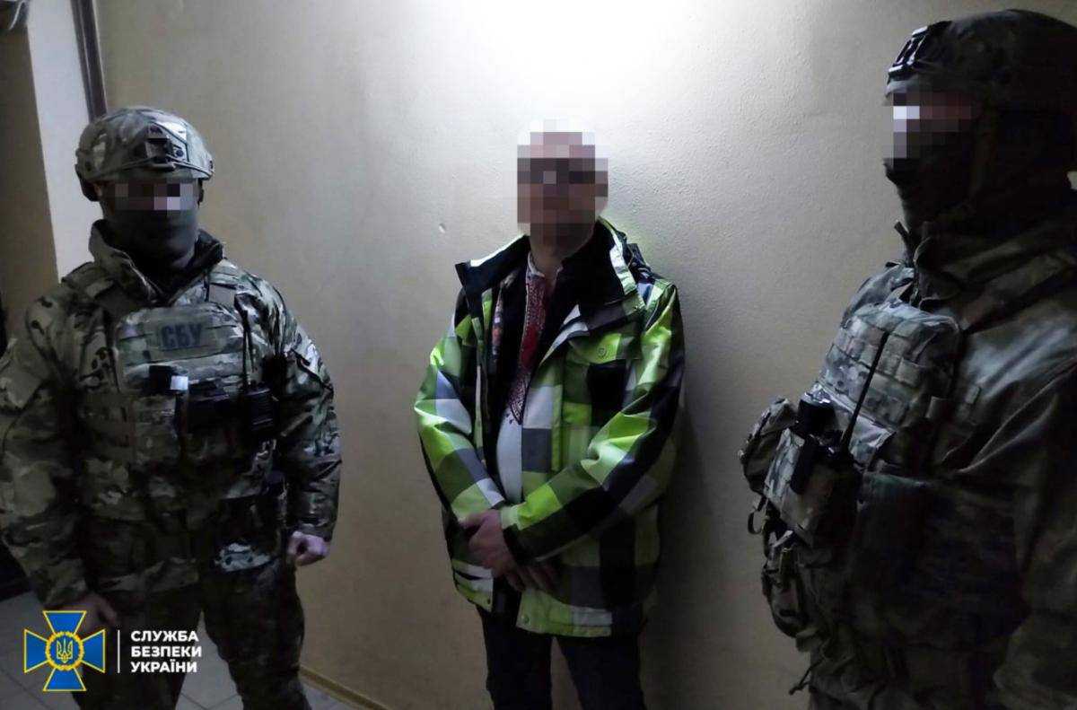 У Дніпрі затримали "президента України", який закликав повалити владу