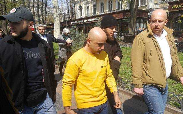 В Одессе Найема облили нечистотами