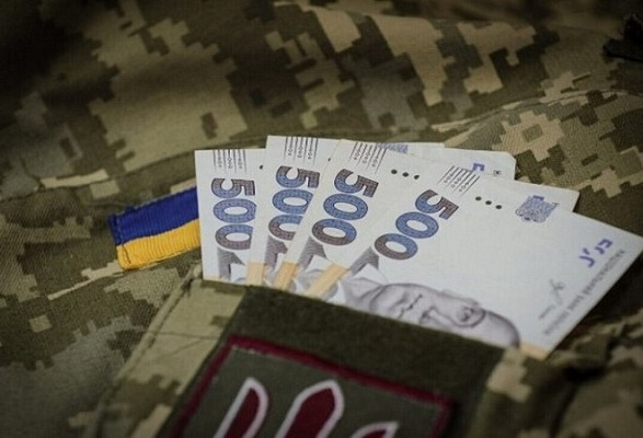 Законопроект о выплатах военным обещают принять в ближайшее время: какие изменения предложены ко второму чтению