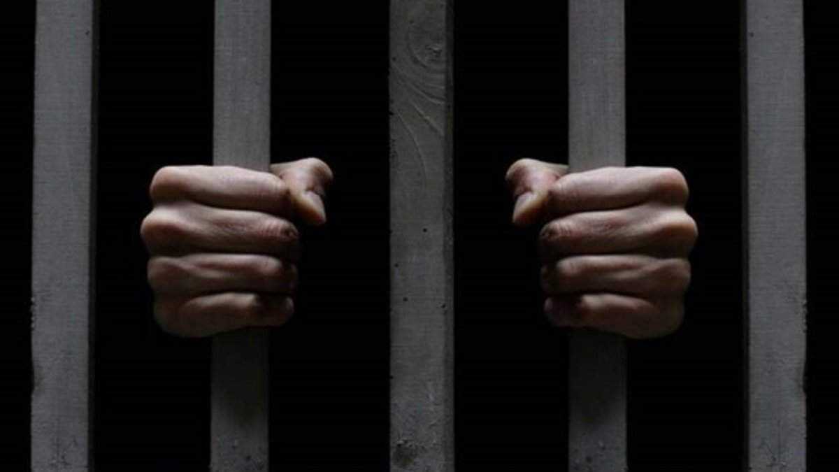 Кабмін надав право дітям, які утримуються під вартою, оформлювати паспорти