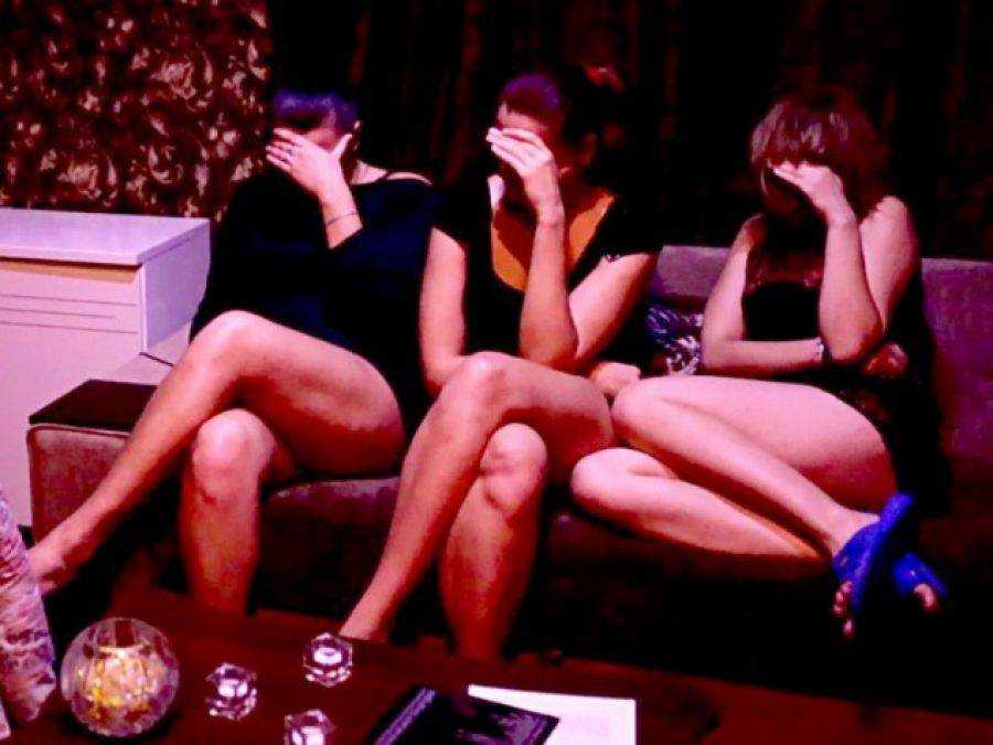 Важке життя поліціянта, або хто “кришує” борделі Києва