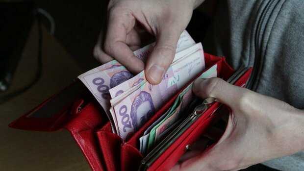 Украинцам на карантине выдадут по 3 тысячи: кому повезет