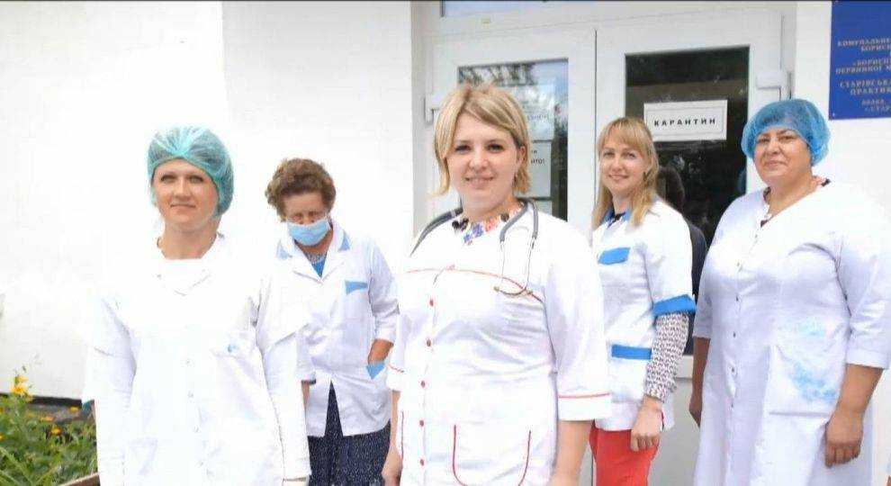 Шмыгаль назвал сумму доплат медикам