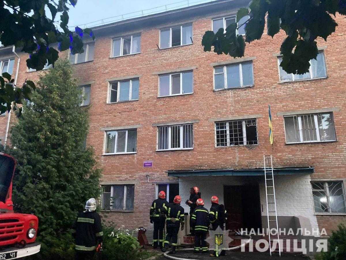Шестеро студентів постраждали внаслідок пожежі в гуртожитку в Умані