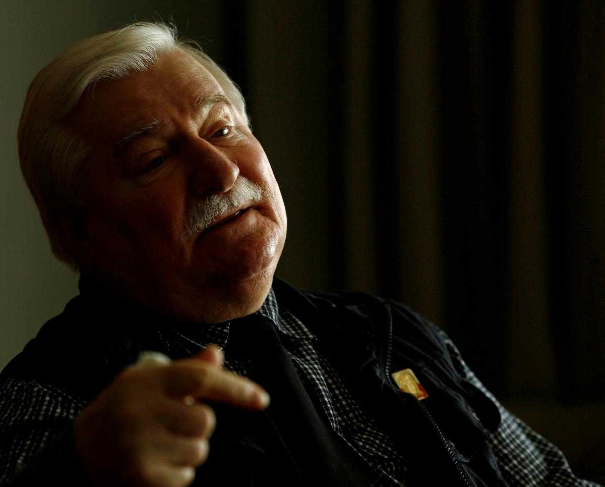 Екс-президент Польщі закликав атакувати Москву в разі вторгнення РФ в Україну