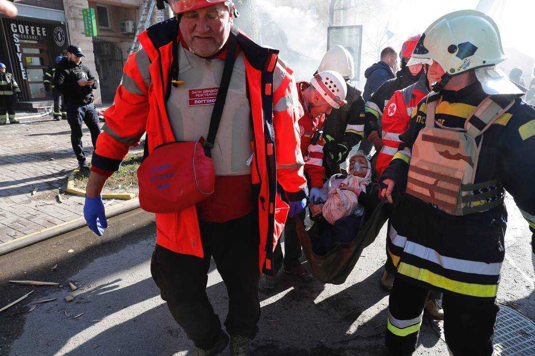 Мер: вранці рашисти випустила по Києву 28 дронів