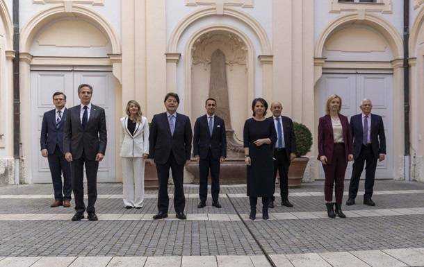 Країни G7 закликали Росію вплинути на "ЛДНР"