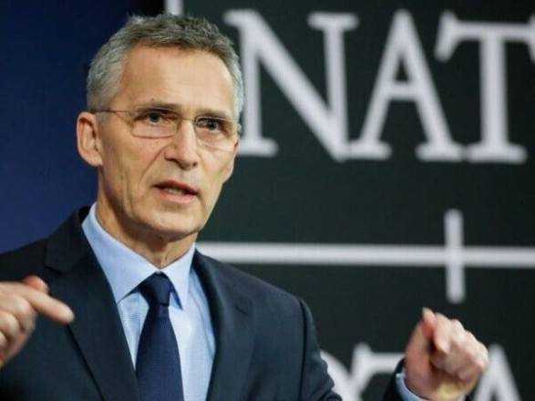 Столтенберг підтвердив скликання ради Росія – НАТО у січні: закликає до діалогу