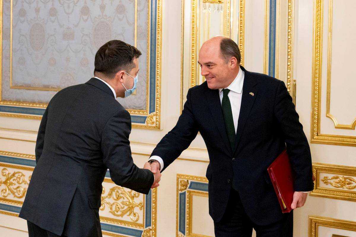 Зеленський зустрівся з міністром оборони Британії: говорили про розвиток флоту