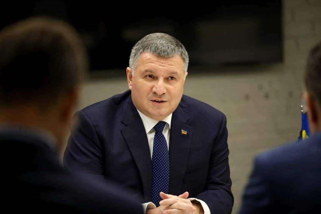 Интервью Авакова: "Нет олигарха ярче Коломойского"