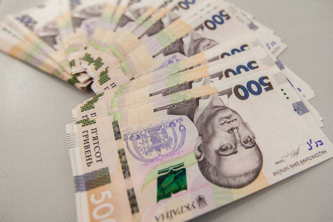 В Украине кардинально пересчитают зарплаты: названы суммы