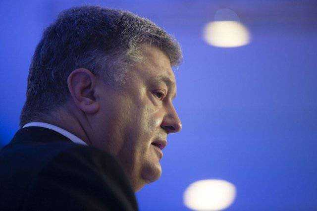 На первом участке за рубежом посчитали голоса: победил Порошенко