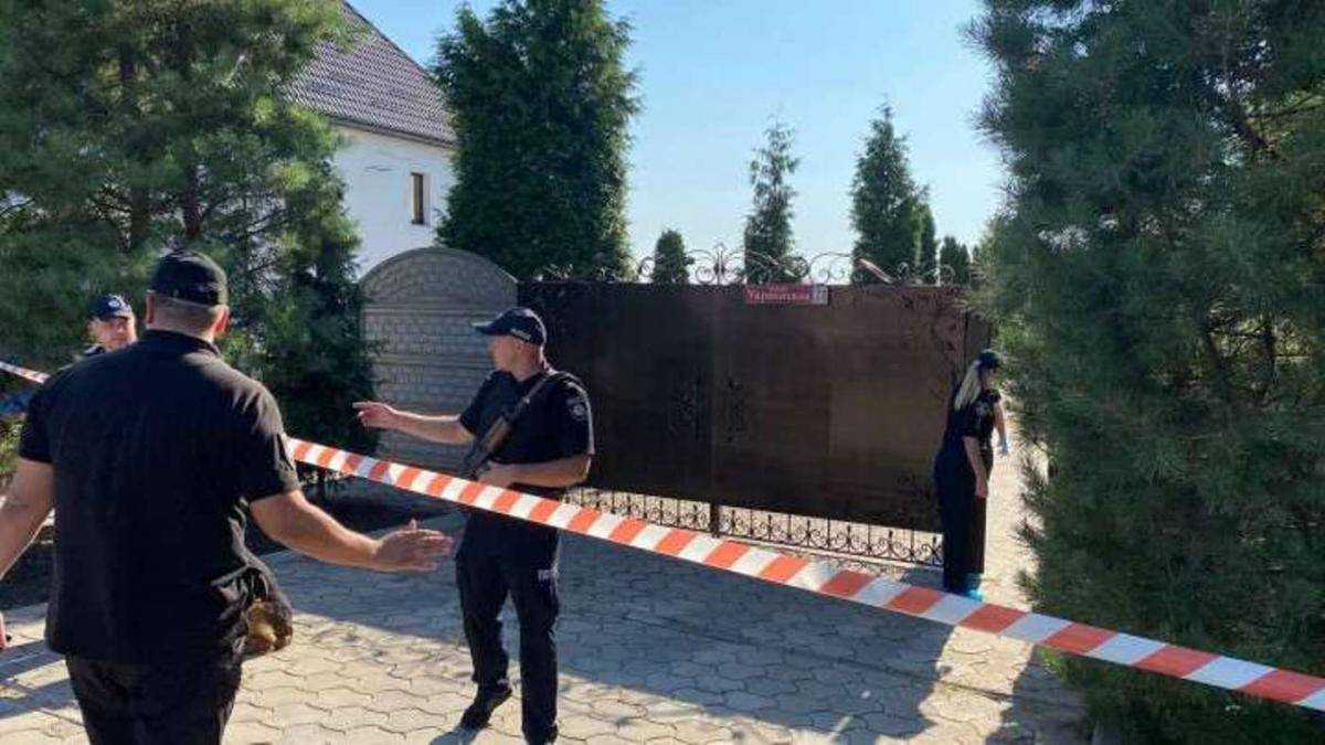 "Пройшов 10 кроків та помер": опубліковано нові подробиці смерті мера Кривого Рогу
