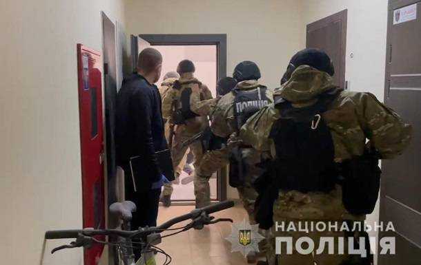 На Одещині викрадених іноземців кілька місяців катували праскою