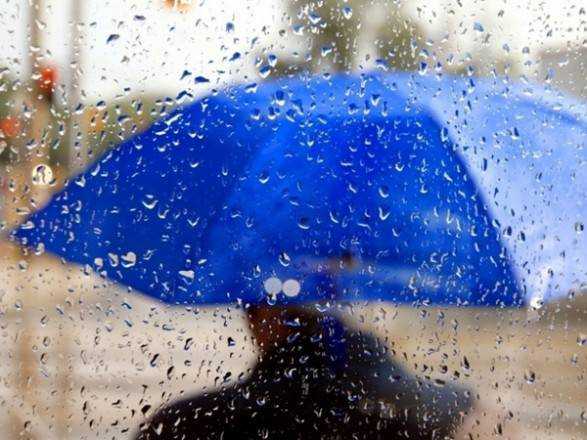 Дощі та до 30° тепла: прогноз погоди на сьогодні