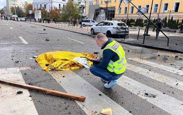 росія випустила по Україні вже 75 ракет - Залужний