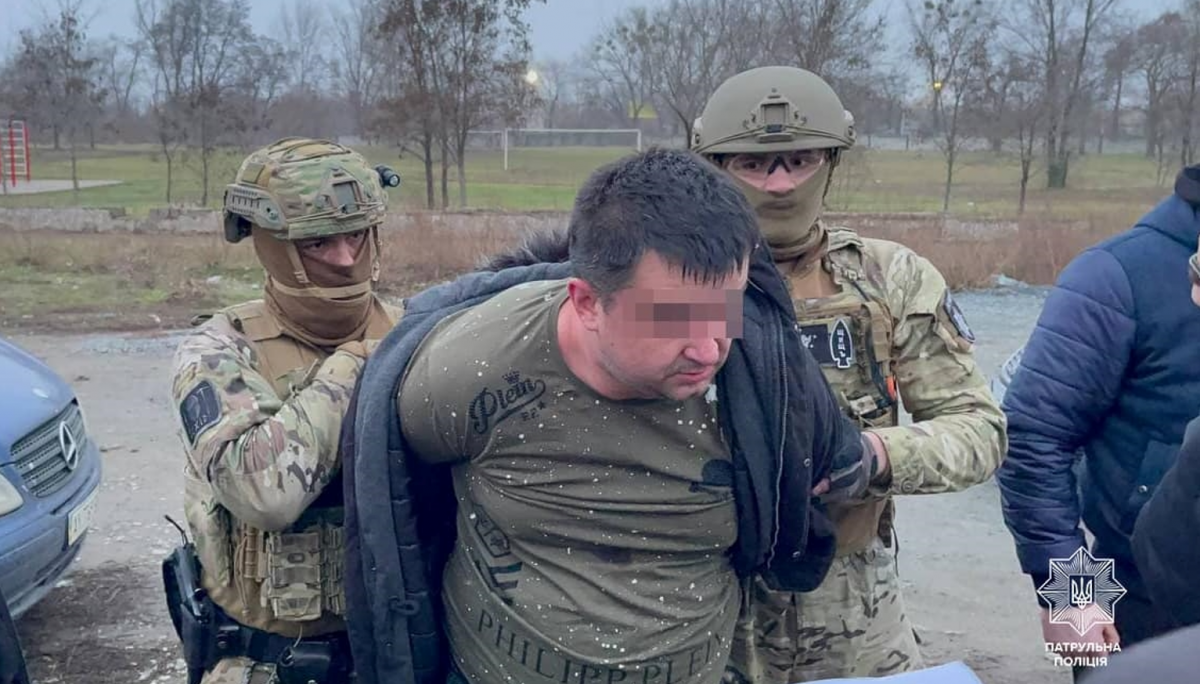 Стала відома доля "блогера", який плюнув у обличчя копу: з'явилося красномовне фото