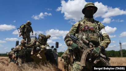 У Херсоні залишаються російські солдати, переодягнені в цивільне - Спротив