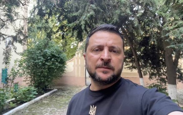Штурмы очень жестокие: Зеленский заявил, что оккупанты всеми силами пытаются остановить ВСУ