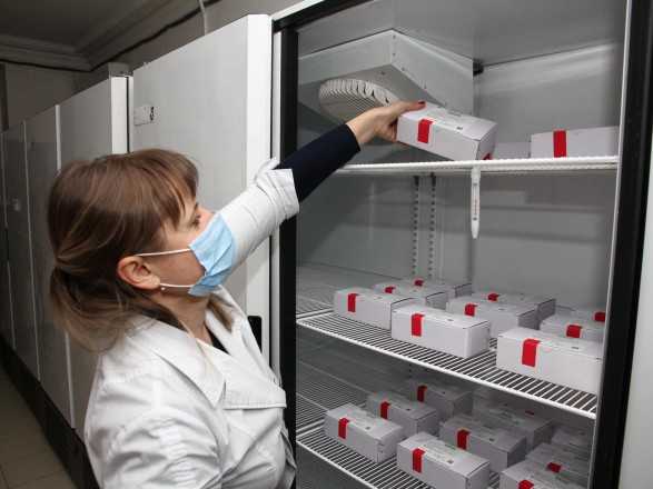 Україна у липні отримає 7,7 млн доз вакцин від COVID-19 - санлікар
