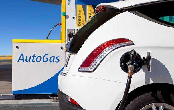 В Україні знову рекордно подорожчав автогаз